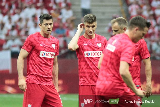 Na zdjęciu: Robert Lewandowski (z lewej) i Krzysztof Piątek