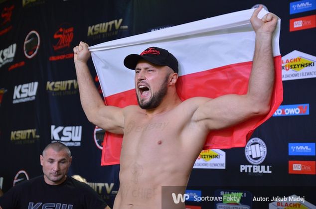 Tomasz Narkun przegrał poprzednią walkę, ale nadal jest mistrzem KSW