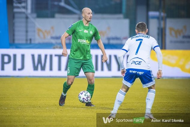 Łukasz Trałka najbliższy mecz Warty Poznań zobaczy z trybun