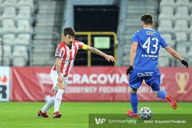 Sergiu Hanca otrzymał w sezonie cztery żółte kartki