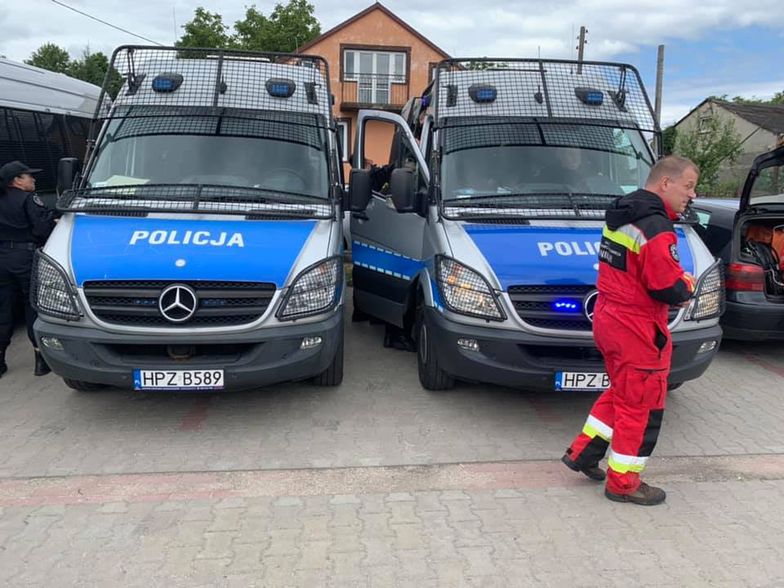 Pani pozna Pana Ostrw Wielkopolski. Ogoszenia kobiet z caej Polski w kategorii Pani szuka Pana. Twoja tablica ogosze lokalnych. Zapraszamy do Pani pozna Pana Randki Ostrw Wielkopolski szukam