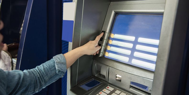 Wpłatomaty bez tajemnic – jak działają?