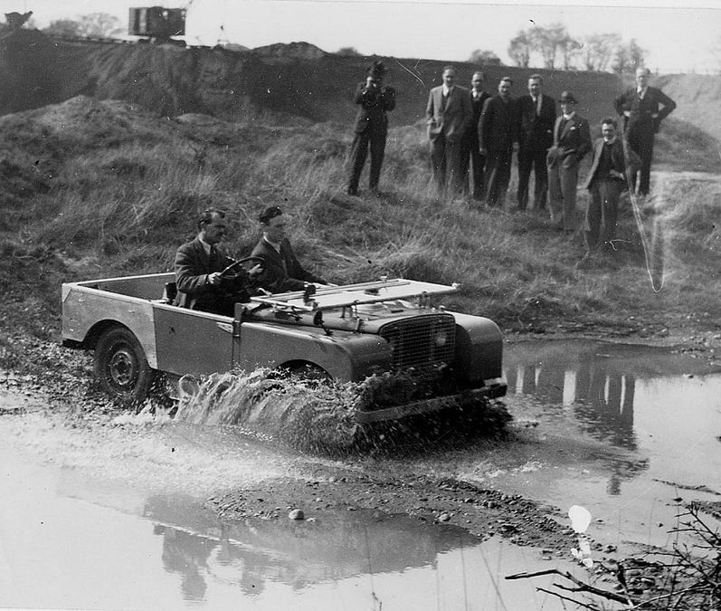 Historia słynnego Defendera rozpoczęła się w 1948 roku, pod nazwą Series.