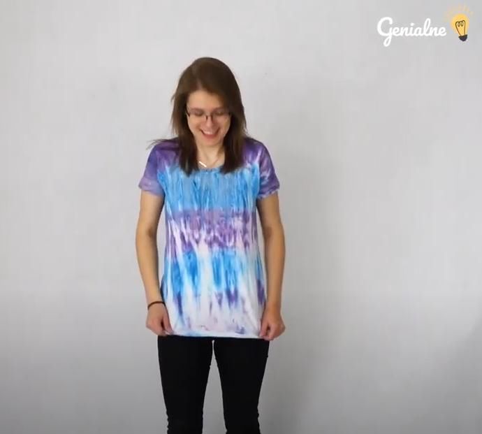 Farbowanie Ubrań Metodą Tie Dye 6 pomysłowych sposobów na farbowanie koszulki metodą "tie-dye" - Genialne