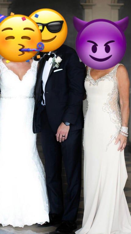 Weddingsarefun / reddit