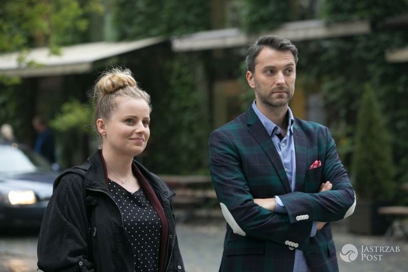 Paulina Chruściel i Filip Bobek w serialu Singielka