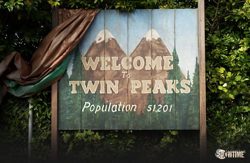 Powstają nowe odcinki kontynuacji „Miasteczka Twin Peaks”. Premiera w 2017 roku (fot. Facebook.com/TwinPeaksTV)