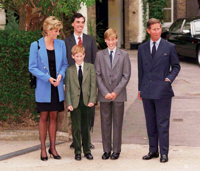 Księżna Diana i książę William z synami: Harrym i Williamem (fot. ONS)
