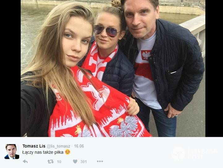 Tomasz Lis z córkami Igą i Polą w Paryżu