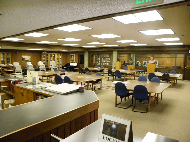 Archiwum i Biblioteka Hoovera; Wikipedia 