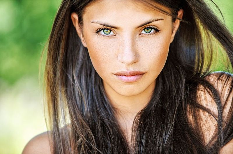 Brunetka daje Sex oralny