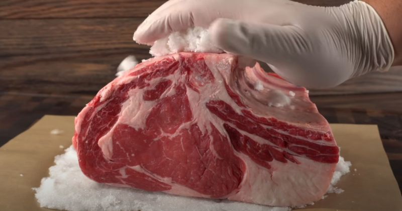 Mięso- Pyszności; Foto, Kadr z materiału na kanale YouTube<br />Guga Foods