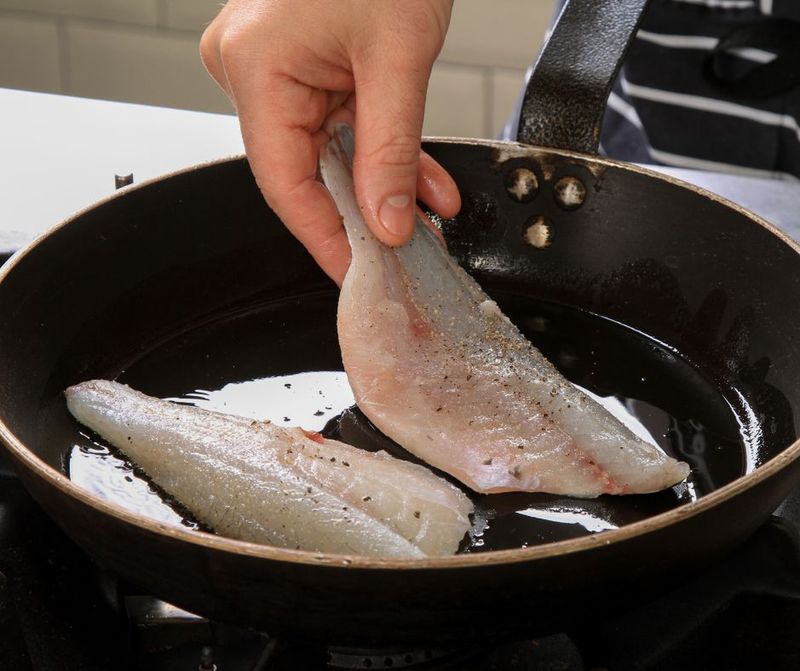 Błędy przy przygotowaniu ryb źródło Canva