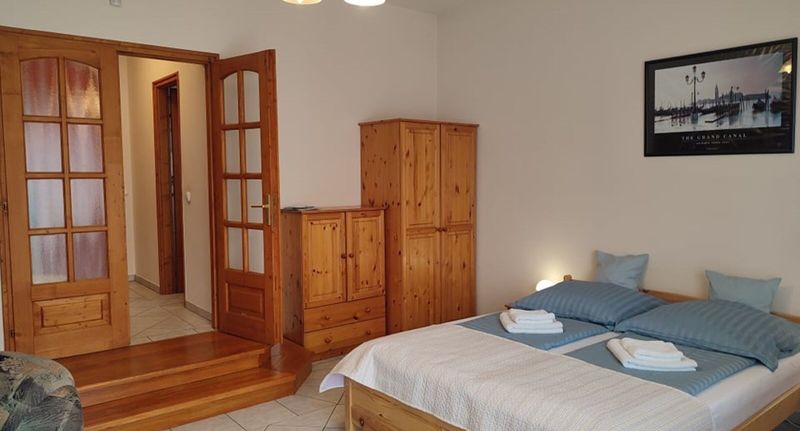 Studio Apartman s koupelnou s manželskou postelí s 1 ložnicí (s možností přistýlky) - Abigél Thermalapartman Bük, foto 1