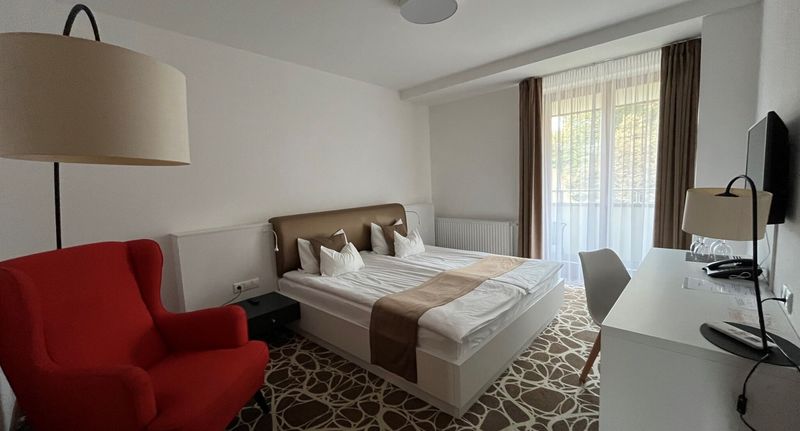 Classic Pokoj s manželskou postelí - Bassiana Hotel & Étterem Sárvár, foto 1
