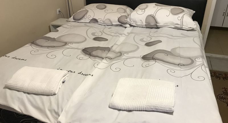 Standard Pokoj s balkónem s manželskou postelí - Aranyhordó Panzió és Étterem Pere, foto 1