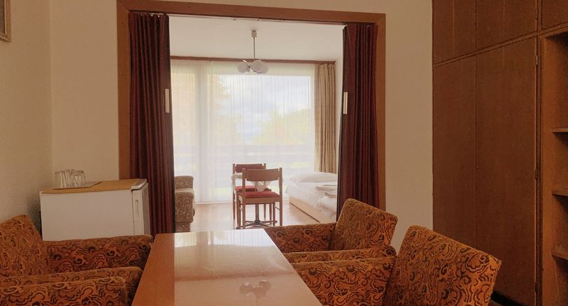 Apartman s klimatizací pro 5 os. se 3 ložnicemi s výhledem na jezero (s možností přistýlky) - Riviéra Park Hotel Balatonföldvár, foto 1