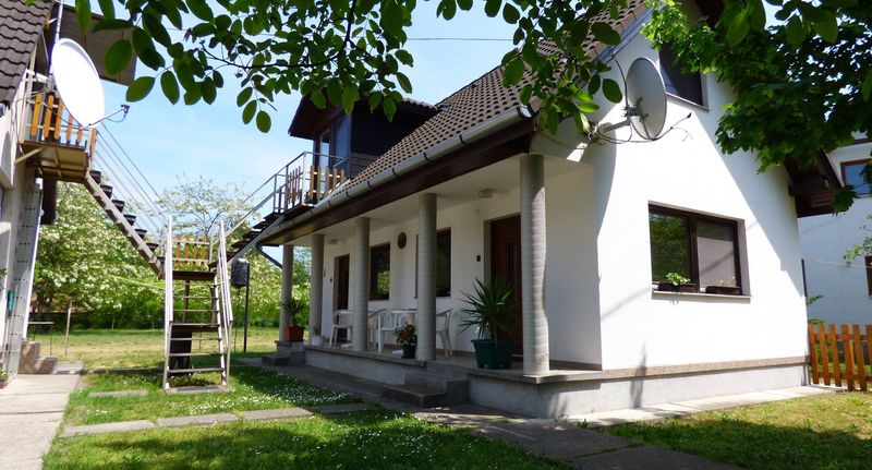 Studio Apartman s terasou s manželskou postelí s 1 ložnicí (s možností přistýlky) - Fábián Apartman Szántód, foto 1