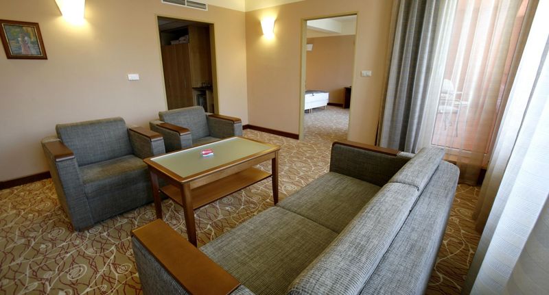 Rodinný Suita s balkónem pro 2 os. s 1 ložnicí (s možností přistýlky) - Dráva Hotel Thermal Resort Harkány, foto 1