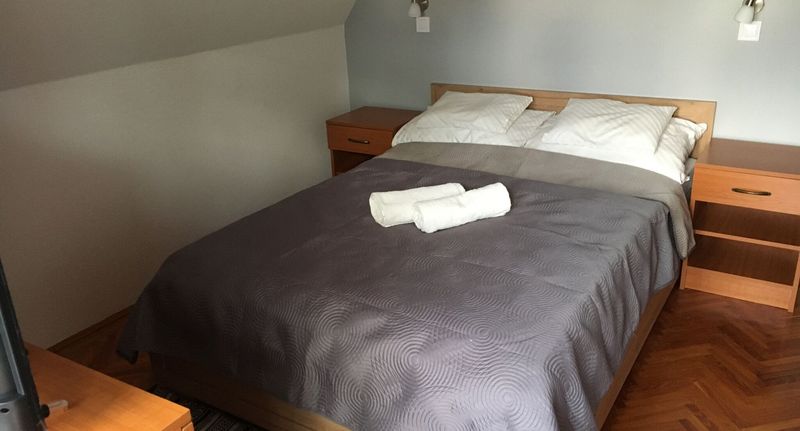Suita s balkónem pro 4 os. se 2 ložnicemi na poschodí (s možností přistýlky) - Luna Apartmanház Hajdúszoboszló, foto 1