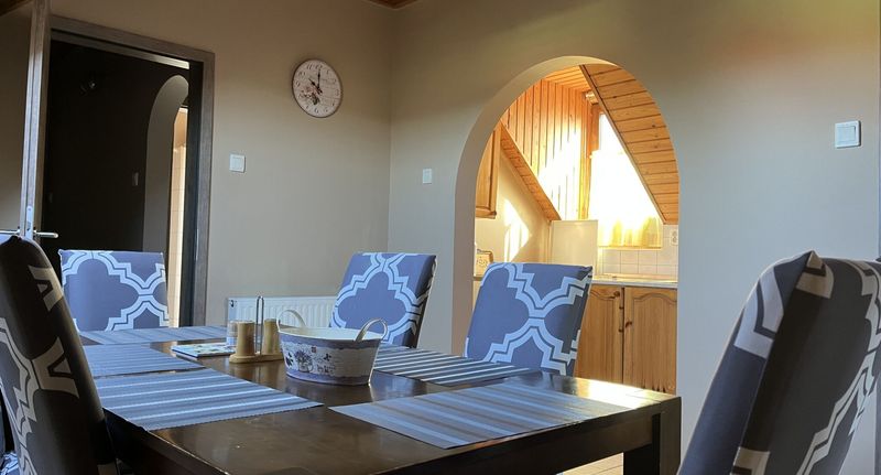 Apartman s klimatizací pro 8 os. se 4 ložnicemi s panoramou - Hajnalka Apartmanház Kehidakustány, foto 1