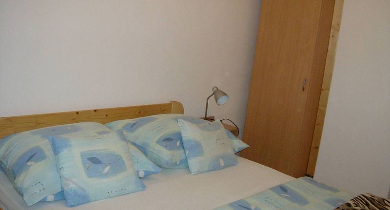 Apartman s koupelnou s manželskou postelí s 1 ložnicí na přízemí - Fenyő Apartman Parádsasvár, foto 1