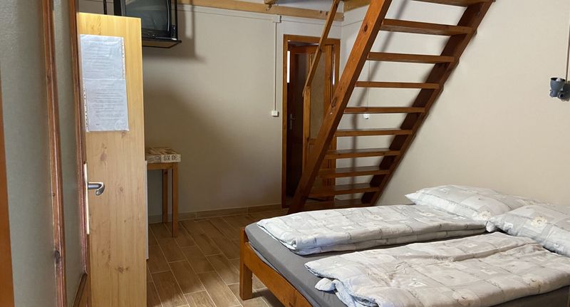 Classic Apartman s galérií pro 4 os. se 2 ložnicemi (s možností přistýlky) - Szil Faházas Apartman Abádszalók, foto 1