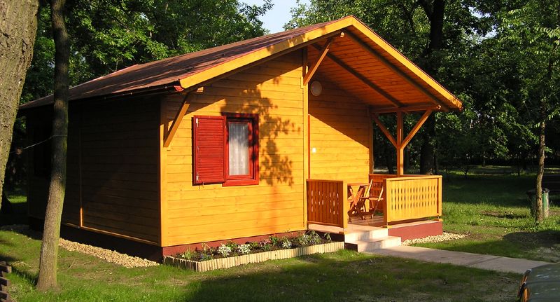 Komfort Family Roubenka (jako celek) pro 4 os. (s možností přistýlky) - Árnyas Thermal Camping és Üdülőpark Püspökladány, foto 1