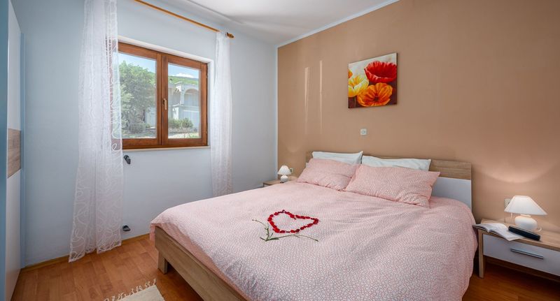 A4 Apartman pro 4 os. se 2 ložnicemi s výhledem na moře (s možností přistýlky) - Apartmani Lara Labin, foto 1