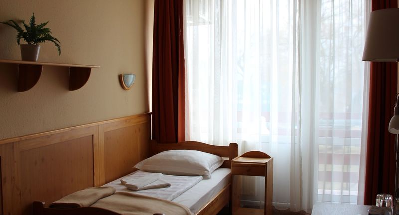 Twin Pokoj s balkónem pro 2 os. - Nereus Park Hotel Balatonalmádi, foto 1