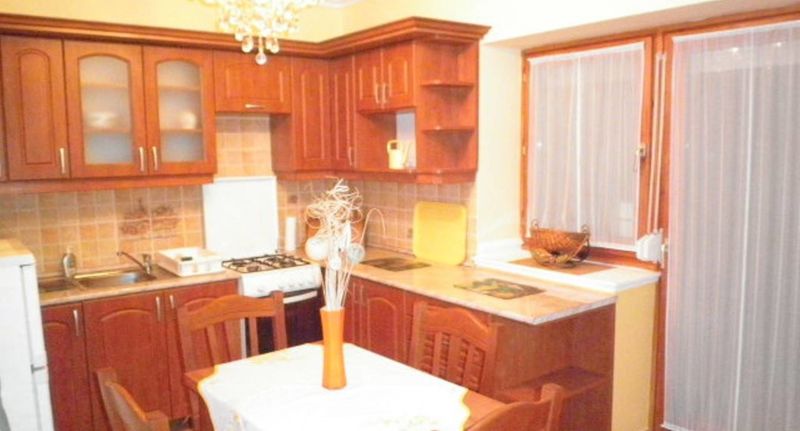 Apartman s koupelnou pro 8 os. se 2 ložnicemi na přízemí (s možností přistýlky) - Timi Apartmanok Balatonlelle, foto 1