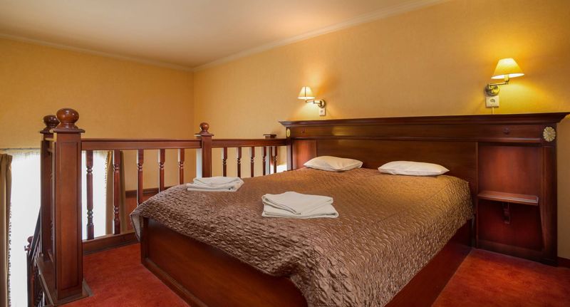 Superior Pokoj s galérií s manželskou postelí (s možností přistýlky) - Nelson Hotel Hajdúszoboszló, foto 1