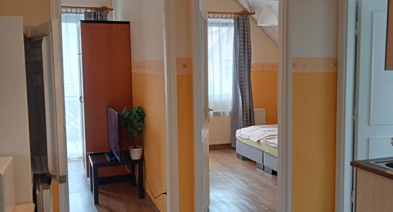 Rodinný Apartman pro 5 os. se 2 ložnicemi na poschodí - Apartman Laguna Balatonlelle, foto 1