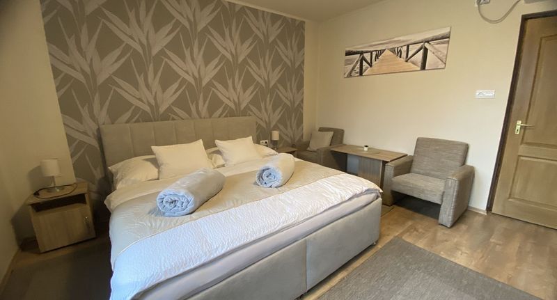 Apartman pro 4 os. se 2 ložnicemi (s možností přistýlky) - Riviéra Apartmanok Abádszalók, foto 1