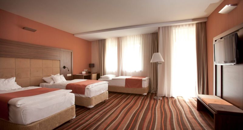 Superior Pokoj pro 3 os. (s možností přistýlky) - Hotel Makár Sport & Wellness Pécs, foto 1