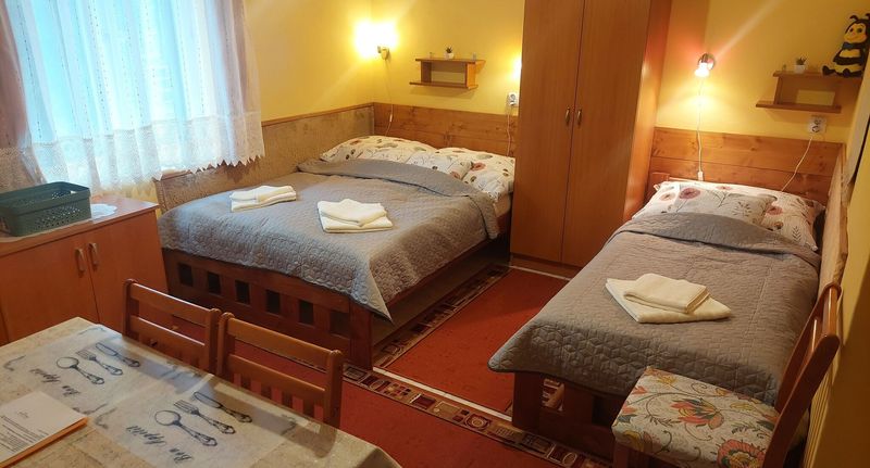 Apartman s terasou pro 3 os. s 1 ložnicí přízemní - Ferencz Vendégház Bélapátfalva, foto 1