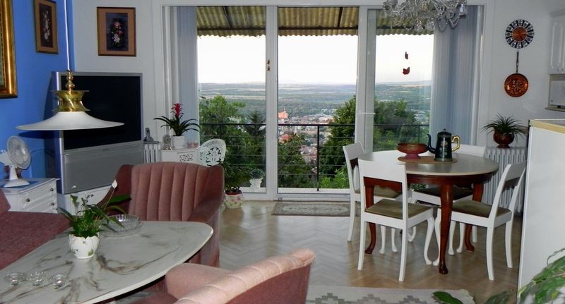 Gold Romantik Apartman pro 3 os. se 2 ložnicemi (s možností přistýlky) - Tulipán Panoráma Apartman Pécs, foto 1