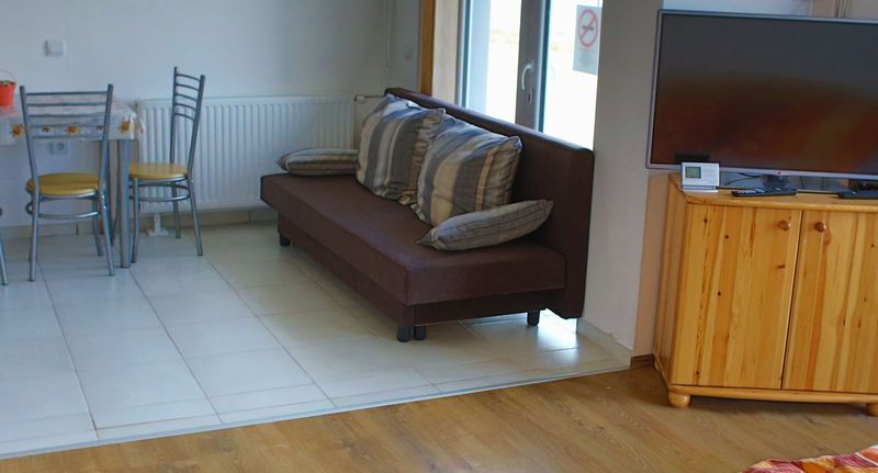 Apartman s terasou s manželskou postelí s 1 ložnicí přízemní (s možností přistýlky) - Szabolcs Apartmanok Demjén, foto 1
