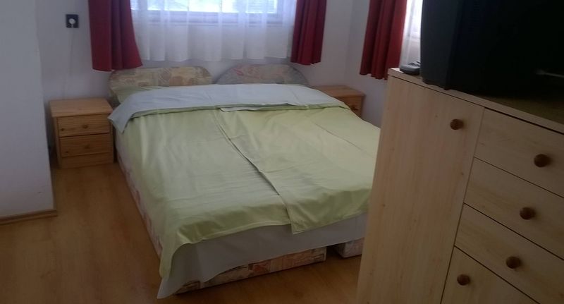 Pokoj pro 2 os. s výhledem na město - Karika Vendégház Hajdúszoboszló, foto 1