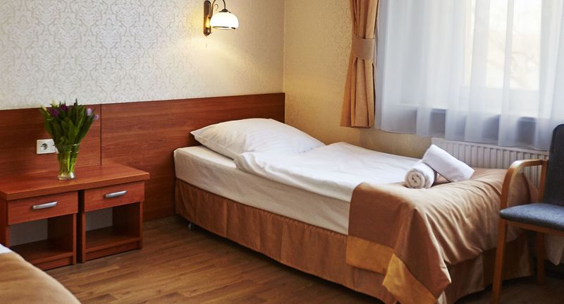 Classic Pokoj s koupelnou s manželskou postelí (s možností přistýlky) - Sanatorium Borkowo Połczyn-Zdrój, foto 1