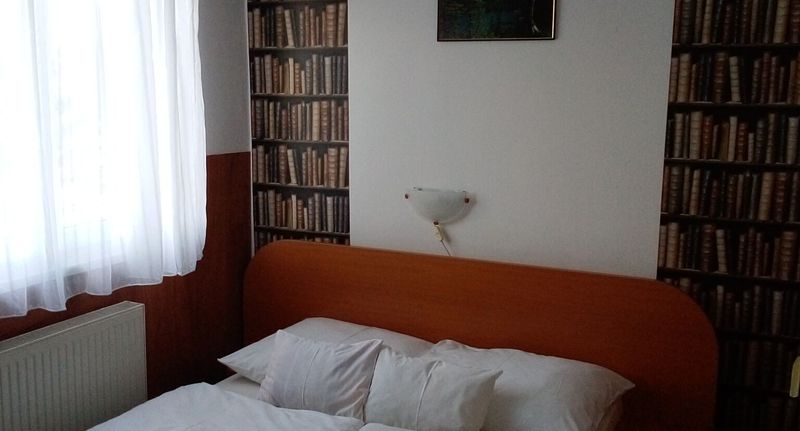 Pokoj s manželskou postelí - Siesta Vendégház Miskolctapolca, foto 1