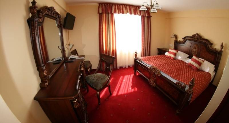 Deluxe King Pokoj s manželskou postelí - Hotel Daisy Superior Kraków, foto 1