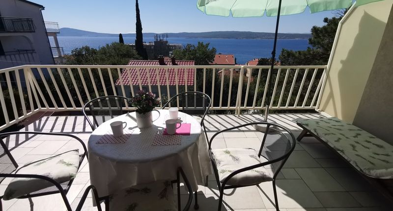 Turistický Apartman pro 4 os. se 2 ložnicemi s výhledem na moře (s možností přistýlky) - Apartman Biba Selce, foto 1