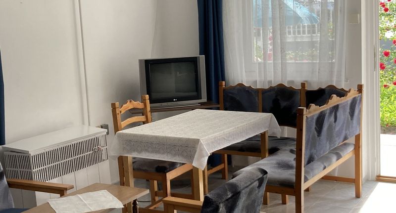 Apartman s privátní koupelnou mimo apartmán pro 6 os. se 3 ložnicemi přízemní - Stuttgart Apartman Zalakaros, foto 1