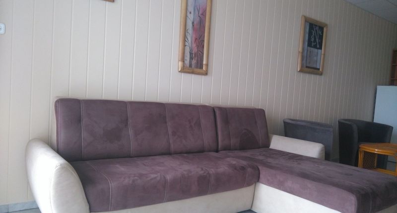 Apartman s klimatizací s privátní koupelnou mimo apartmán pro 6 os. se 3 ložnicemi - Center Apartman Paks, foto 1
