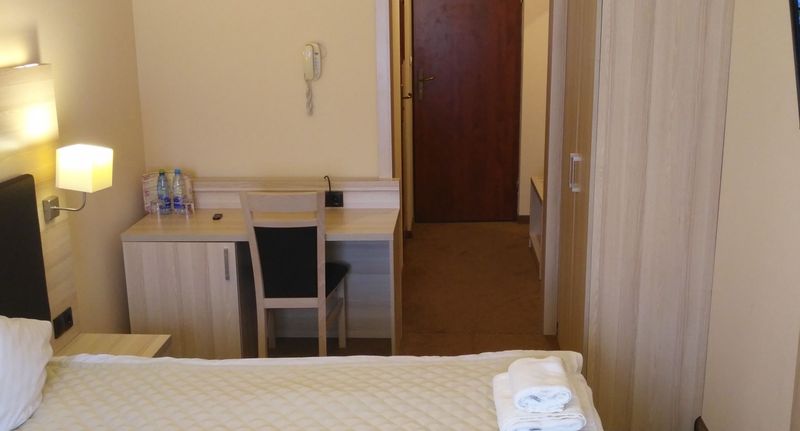Standard Pokoj pro 2 os. na poschodí - Hotel SPA Gloria Przemyśl, foto 1