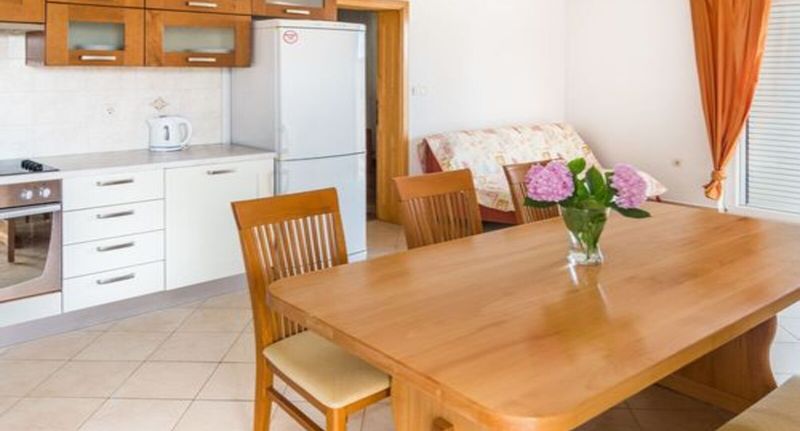 "A" Apartman pro 4 os. se 2 ložnicemi na poschodí (s možností přistýlky) - Apartmani Kristijan Biograd na Moru, foto 1