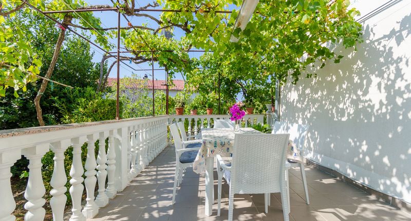 Apartman pro 4 os. se 2 ložnicemi - Apartment Ivica Banjol, foto 1