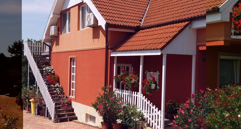 Apartman pro 4 os. se 2 ložnicemi s výhledem do dvora v podkroví - Apartman Éva Kilátó Balatonlelle, foto 1