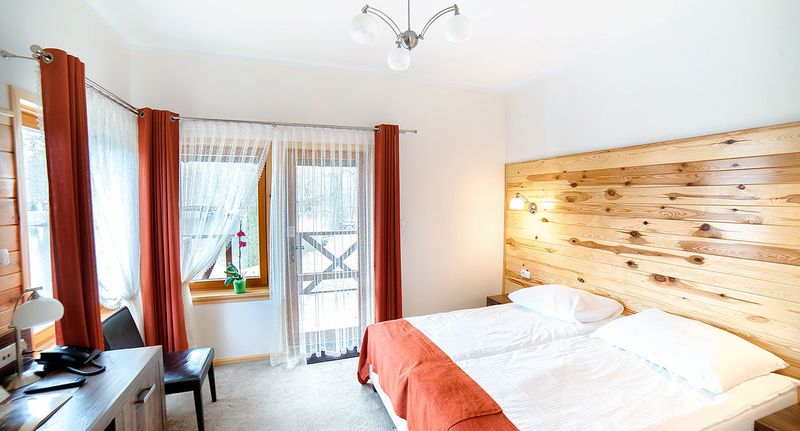 Pokoj s terasou pro 1 os. na přízemí - Hotel Dworek Wapionka Górzno, foto 1